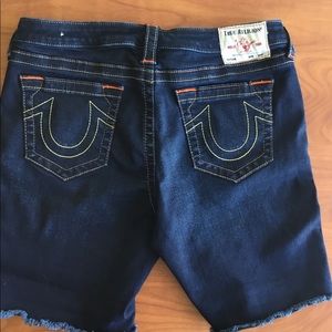 True Religion men’s shorts size 31